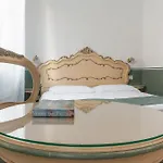 Ca' San Trovaso - 6 Bed & Breakfast Venedig