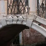 Ca' San Trovaso - 6 3* Venedig