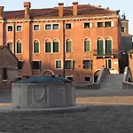 Ca' San Trovaso - 6 Bed & Breakfast