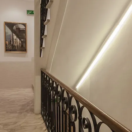 Ca' San Trovaso - 6 3*