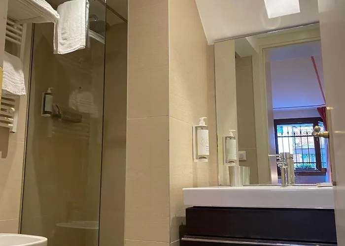 Couette-café Ca' San Trovaso - 6 3*