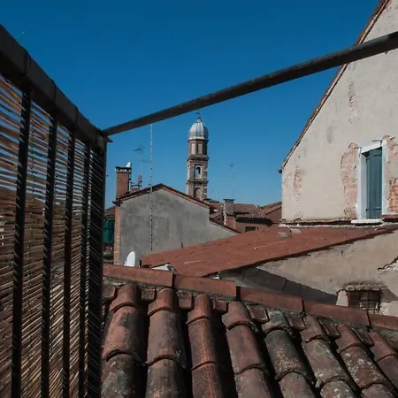 Ca' San Trovaso - 6 3*